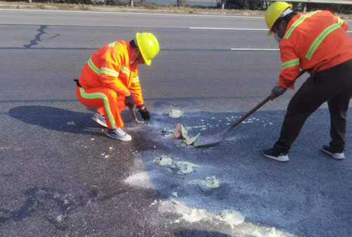 江夏公路下沉注浆加固